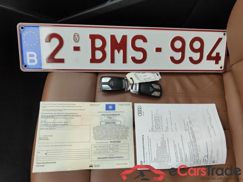 Audi Q5 Business Edition 30 TDI S tronic 5d #4