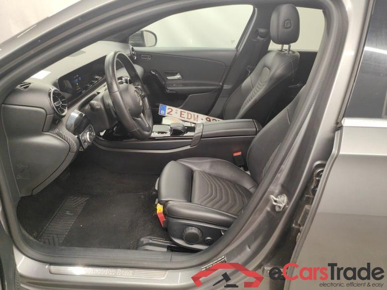 Mercedes-Benz A-Klasse A 180 d Business Solution 5d #3