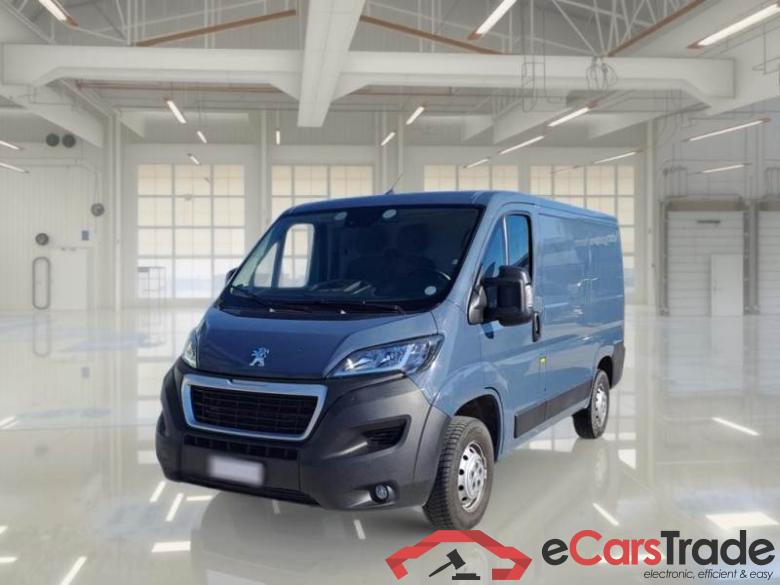 PEUGEOT BOXER / 2014 / 4P / FURGONE 330 L1H1 2.2 BLUEHDI 120CV SeS #1