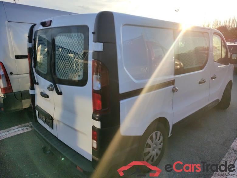 Renault Trafic L1H1 dCi 145 EDC Grand Confort 2.9T 4d #2