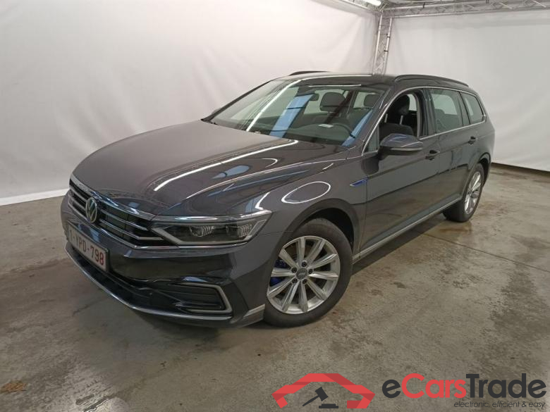 Volkswagen Passat Variant 1.4 TSI DSG6 GTE Business 5d