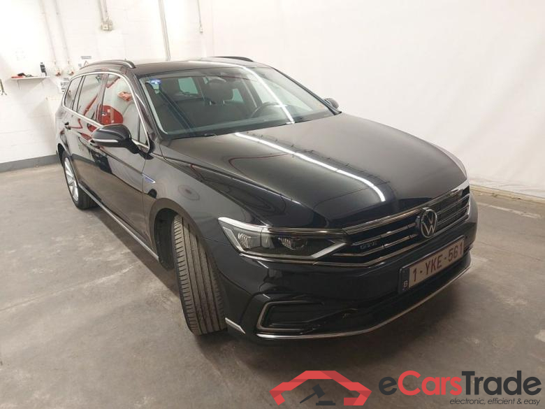 Volkswagen Passat Variant 1.4 TSI DSG6 GTE Business 5d