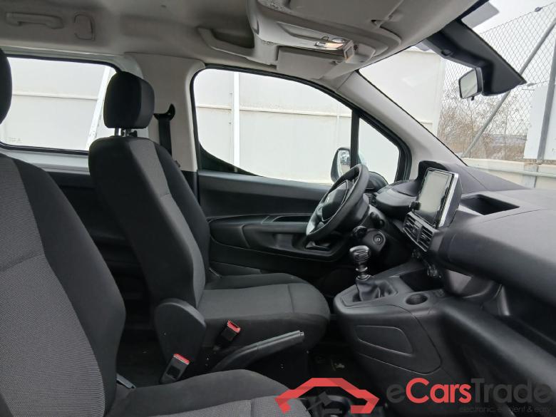 PEUGEOT Rifter / 2018 / 4P / combi Active Standard BlueHDi 73kW (IND) (AC2) #6