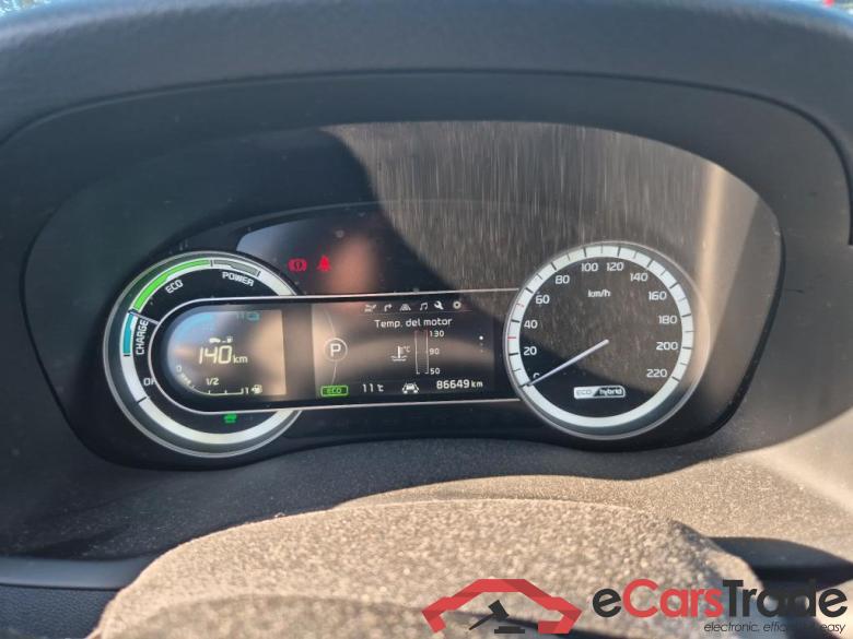 KIA Niro / 2016 / 5P / crossover 1.6 GDi Híbrido 104kW (141CV) Drive #4