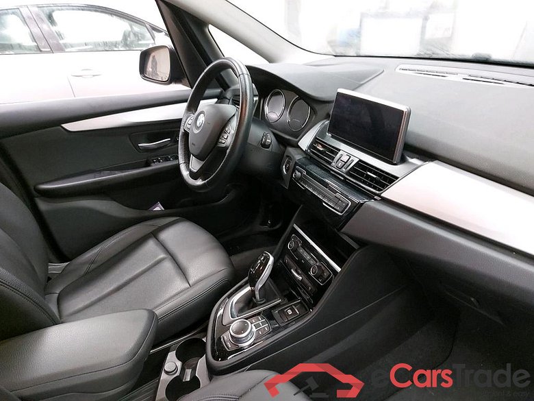 BMW - BMW 2 GRAN TOURER 216d 116PK Advantage Pack Business & LED & Widescreen & Camera #3