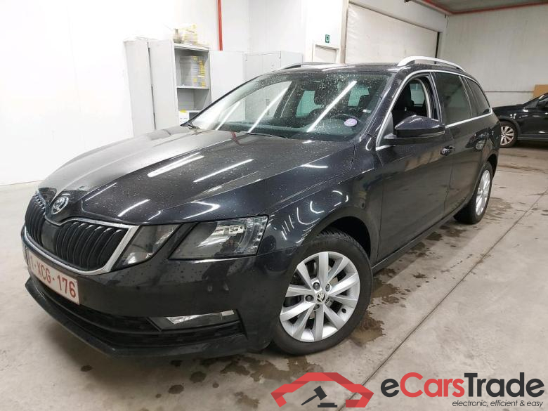 SKODA - SKO OCTAVIA COMBI TSI GreenTec 115PK Ambition & GPS & Look & Trailer Hook  * PETROL *