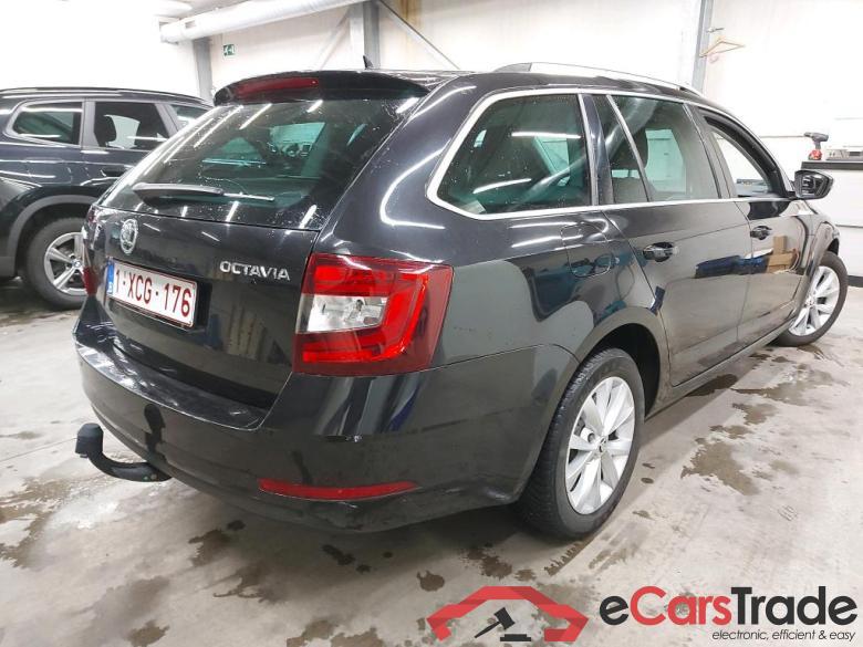 SKODA - SKO OCTAVIA COMBI TSI GreenTec 115PK Ambition & GPS & Look & Trailer Hook  * PETROL * #2
