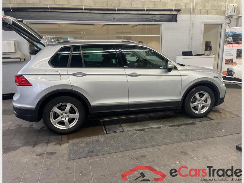 VOLKSWAGEN Tiguan Active 1.5 TSI ACT OPF 110 kW (150 ch) 7 vitesses DSG #4