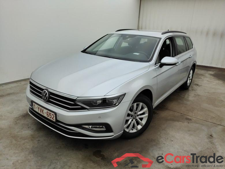 Volkswagen Passat Variant 1.6 TDI SCR DSG7 Style Business 5d