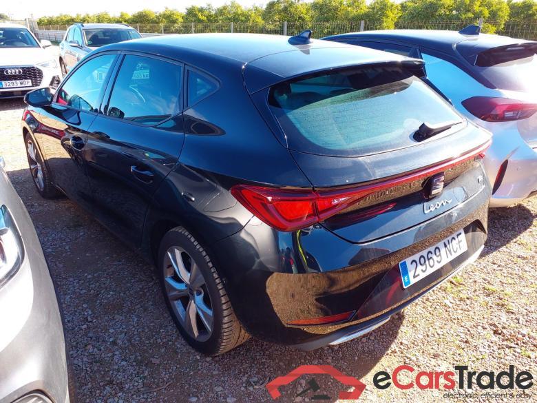 SEAT Leon 1.5 TSI 85 KW (115 CV) FR Manual 25 Aniversario #2