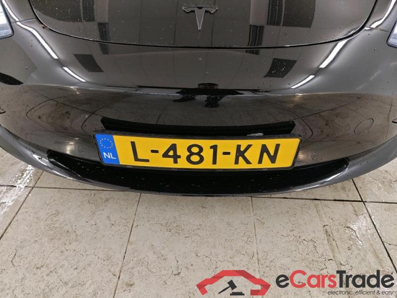 Tesla Model 3 Standard Range Plus RWD 4d #5