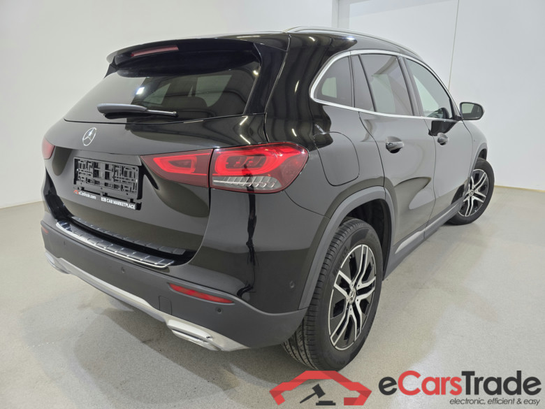 Mercedes GLA 250e Plug-In Hybrid Aut. LED-Xenon Navi 1/2 Sport-Leather KeylessGo Camera Klima PDC ... #4