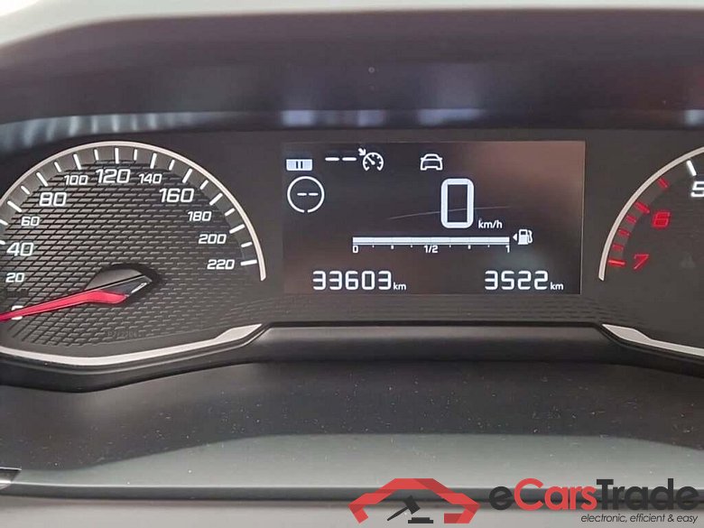 PEUGEOT 208 1.2 PureTech Active #4