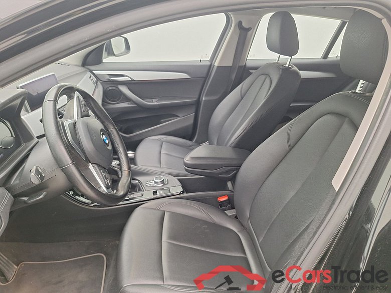 BMW X2 sDrive16d LED-Xenon Navi-Pro Leather KeylessGo Klima PDC ... #5