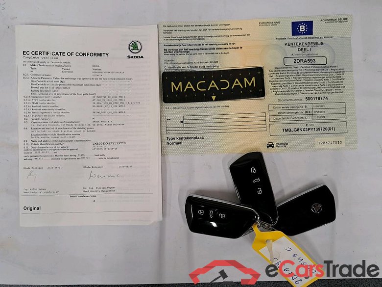 SKODA - SKO OCTAVIA COMBI CRTDI 115PK Clever Pack Corporate With Heated Seats #4