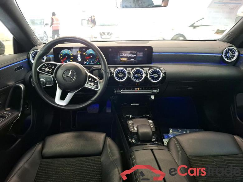 MERCEDES-BENZ CLA Coupe / 2019 / 4P / Coupé CLA 180 Progressive Line BA7 #5