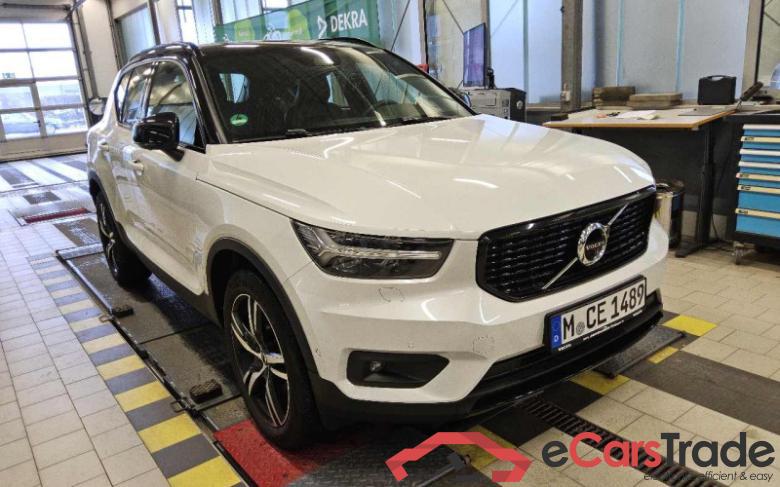 Volvo XC40 (2017->) DE - SUV5 B4 2WD EU6d, R-Design (EURO 6d), 2020 - 2022 #2