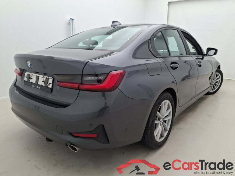 BMW 3-SERIE BERLINE 318DA #2