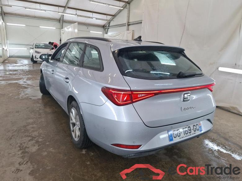 SEAT Leon Sportstourer / 2020 / 5P / Break 2.0 TDI 150 DSG S&S Style Business #2