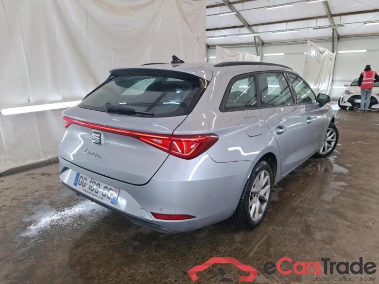 SEAT Leon Sportstourer / 2020 / 5P / Break 2.0 TDI 150 DSG S&S Style Business #3