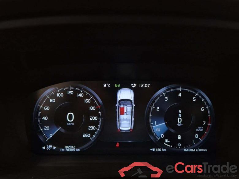 VOLVO V60 2.0 B3 Mom. Adv. Geartronic #4