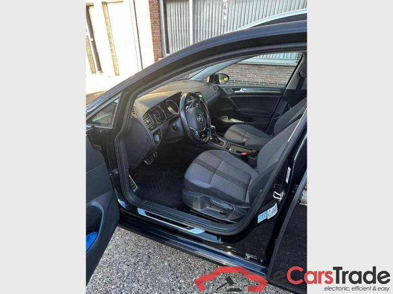 VOLKSWAGEN Golf VII SW Golf SW 1.2 TSI Allstar DSG #6