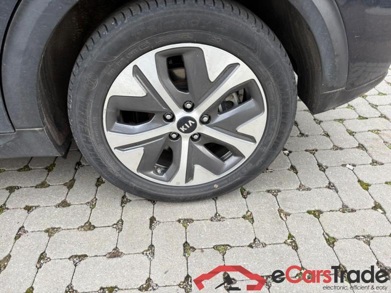 KIA e-Niro e-Niro 64 kWh More #6