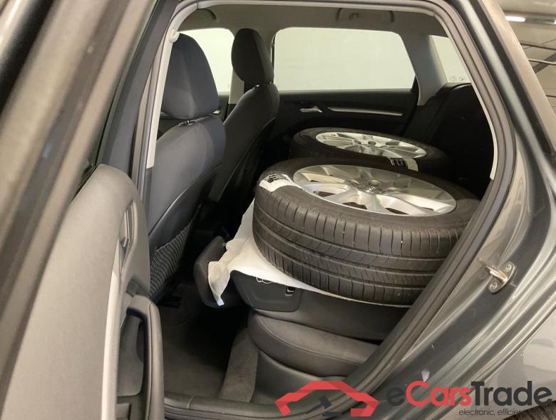 AUDI A3 Sportback Audi A3 Attraction  Sportback 2.0 TDI  110(150) kW(ch) 6 vitesses #5