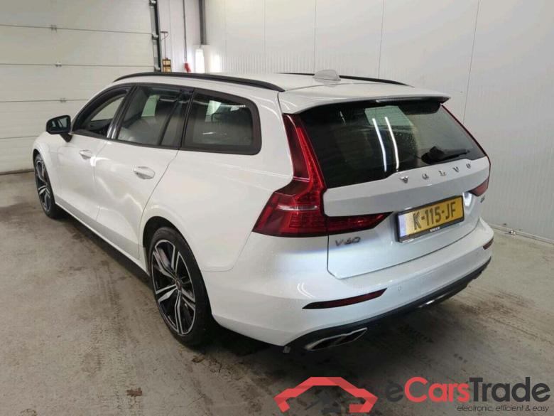 VOLVO V60 2.0 B3 Mom. Adv. #6