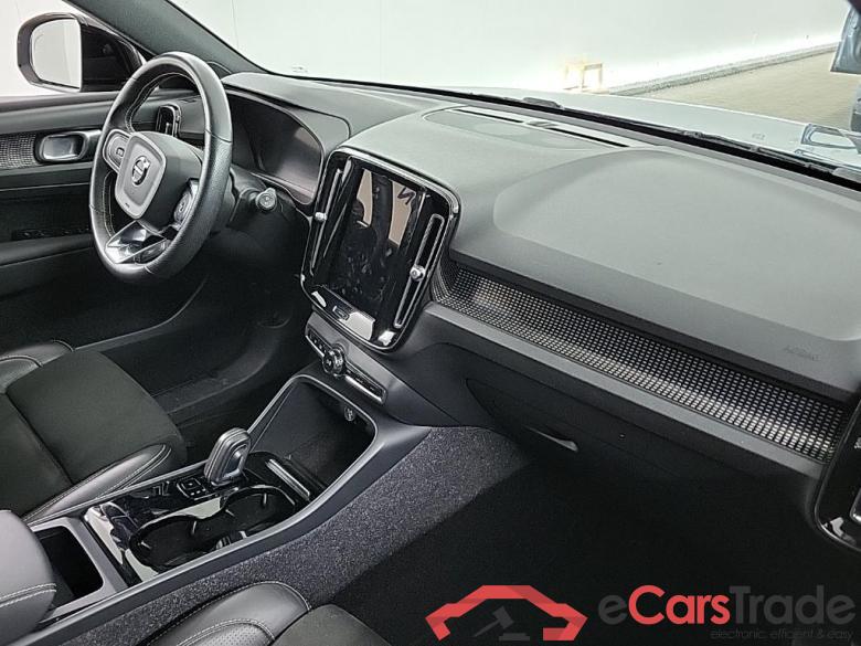 VOLVO XC40 Recharge P8 AWD R-Design 5D 300kW #6