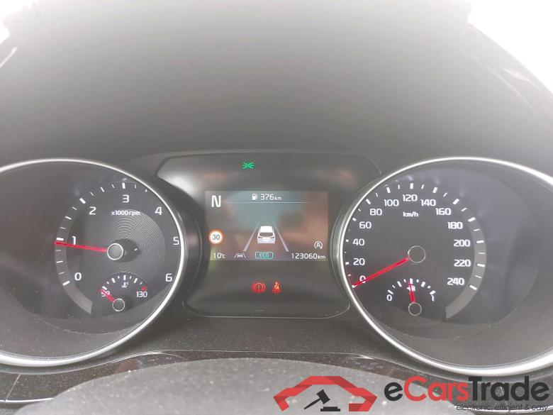 KIA Ceed Tourer / 2021 / 5P / familiar Tourer 1.6 MHEV iMT 100kW Tech #4