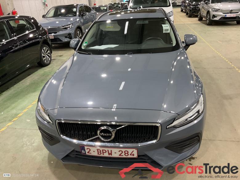 VOLVO V60 2.0 B3 MHEV MOMENTUM PRO DCT #2