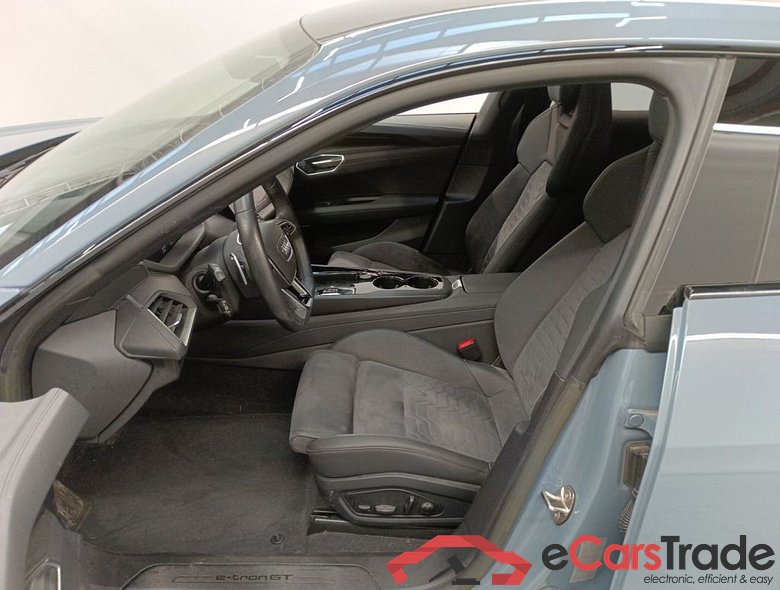 AUDI E-TRON GT 93.4 kWh 60 475hp Quattro 4d #3