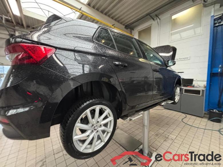 SKODA Fabia Fabia 1.0i Ambition #3