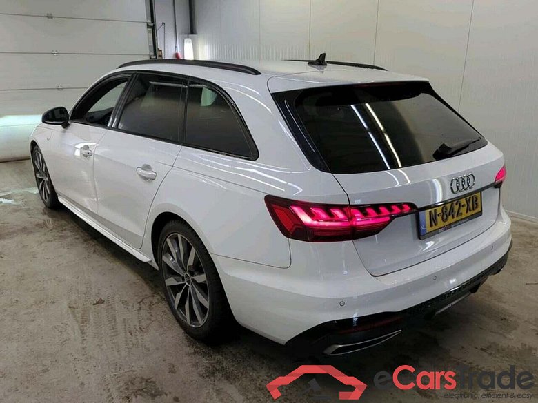 AUDI A4 Avant 35 TFSI S ed. Comp. #6