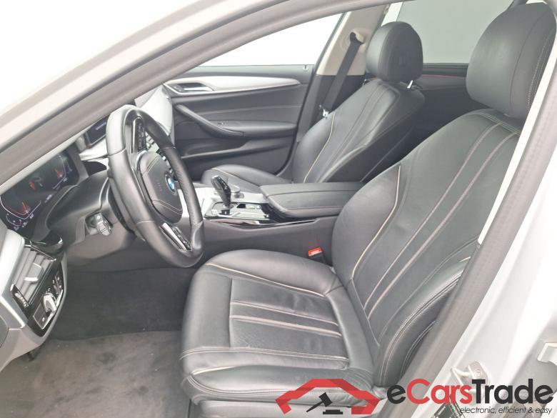 BMW, 5-serie To FL'20, BMW 5 Reeks Touring 518d Aut. (110 kW) 5d #3