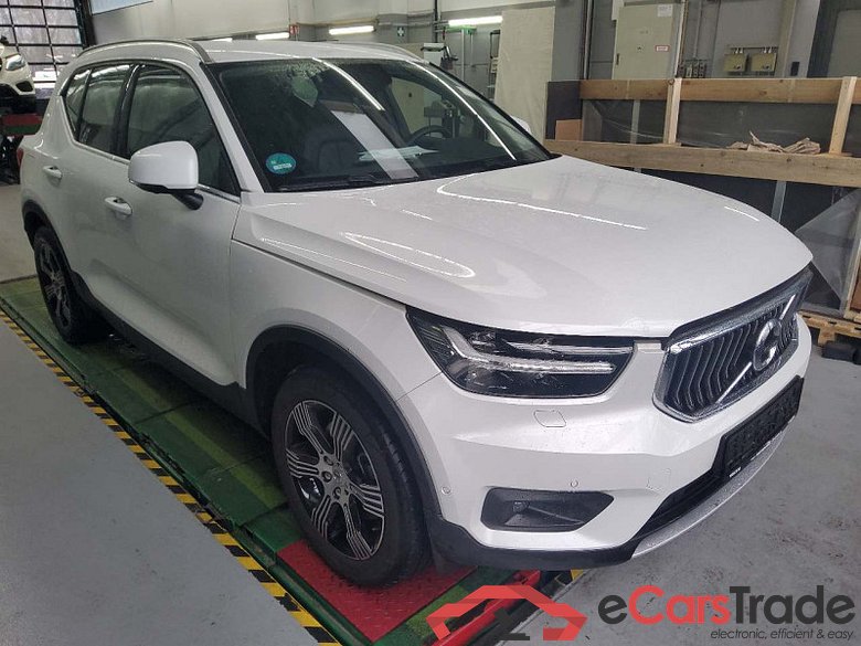 Volvo XC40 (2017->) DE - SUV5 B4 2WD EU6d, Inscription (EURO 6d), 2020 - 2022 #2