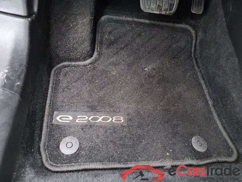 PEUGEOT 2008 ELECTRIQUE ACTIVE #6