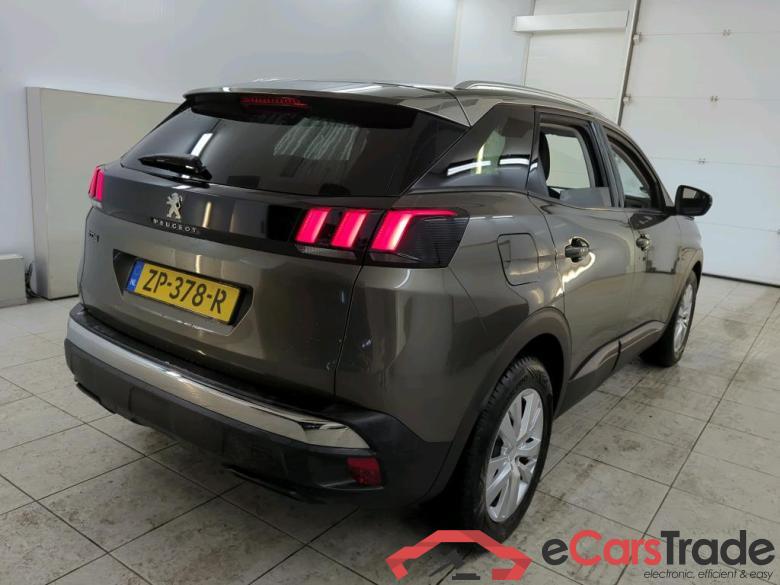 Peugeot 3008 Active PureTech 130 S&S 5d #2