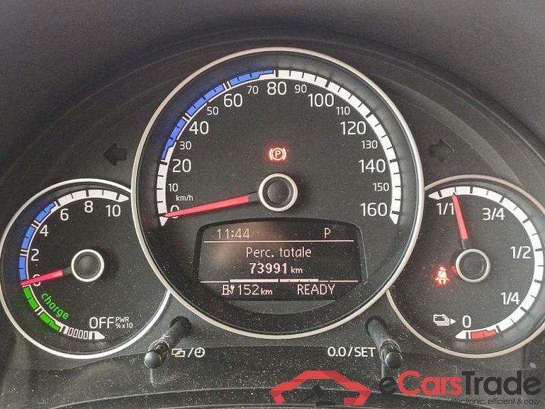 VOLKSWAGEN UP! / 2016 / 5P / BERLINA E-UP! #4