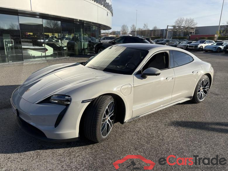 PORSCHE Taycan Taycan