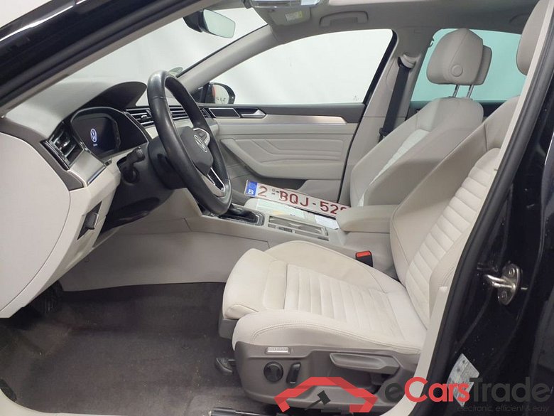 Volkswagen Passat 1.5 TSI Elegance Business DSG 4d #3