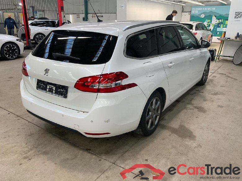 308 SW Allure Pack 1.5 HDi 96KW AT8 E6d #2