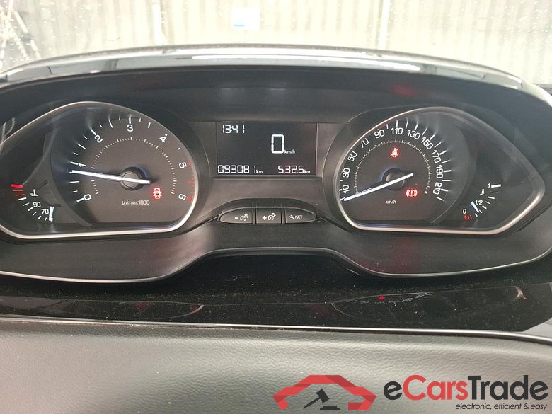 208 Affaire Premium 1.6 HDi 100CV BVM5 E6 #6