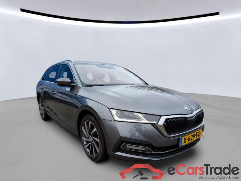 SKODA Octavia Combi 110 kW #4