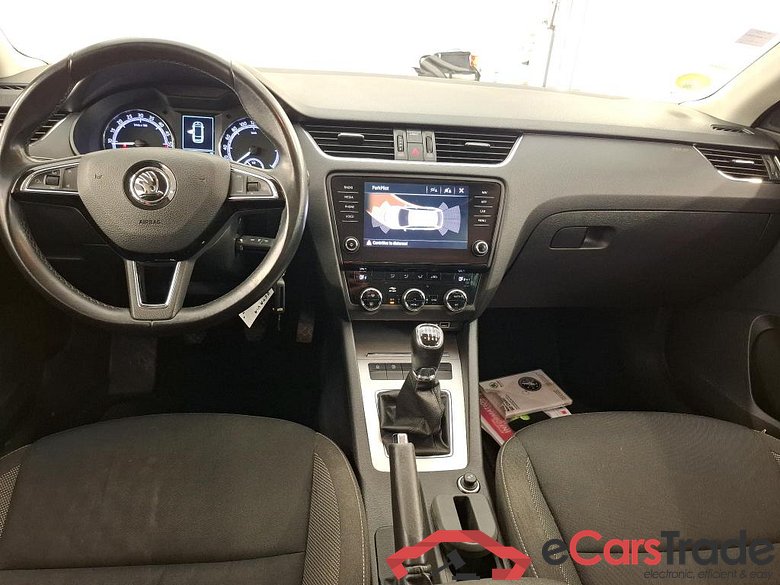 Octavia Combi Business 2.0 TDI 150CV BVM6 E6dT #5