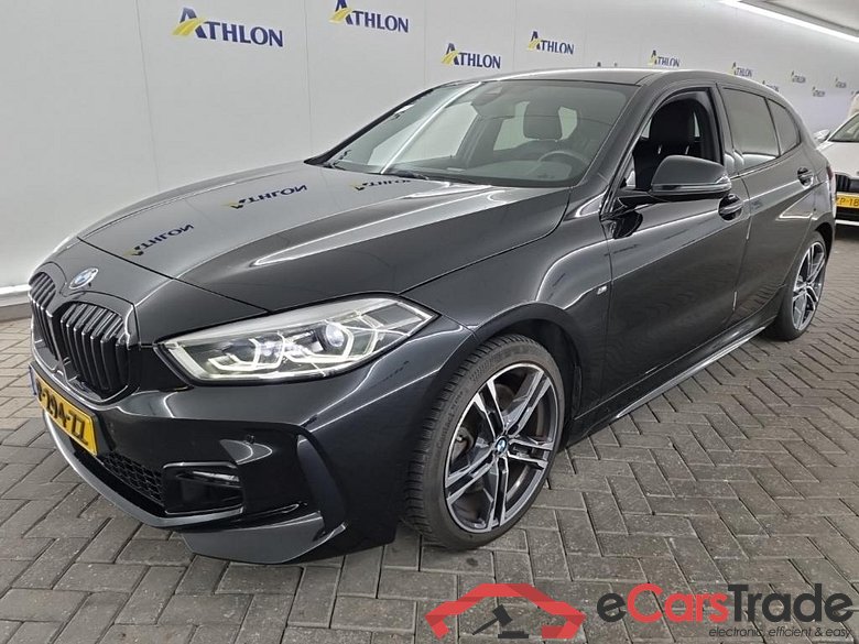 BMW 1-serie 120iA Business Edition 5D 131kW