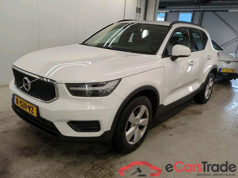 VOLVO XC40 1.5 T2 Moment. Core