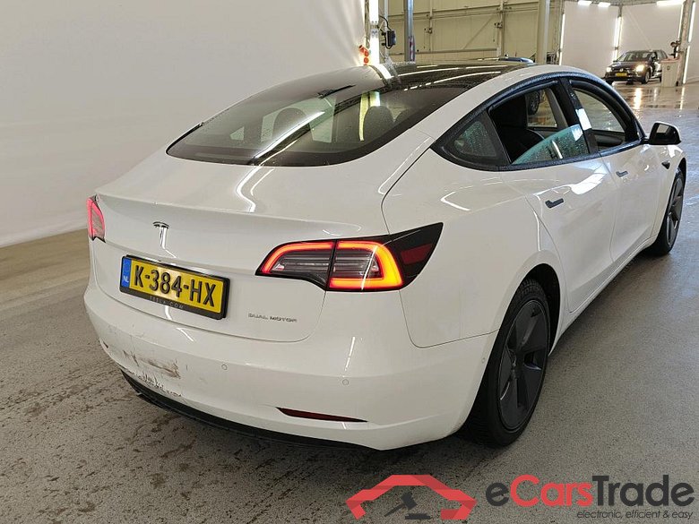 Tesla Model 3 Long Range Dual Motor AWD 4d #2