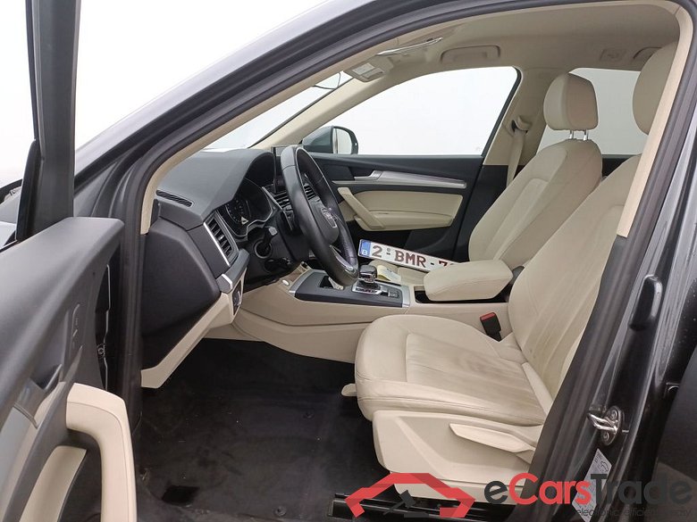 Audi Q5 Business Edition S line 35 TDI S tronic 5d #3